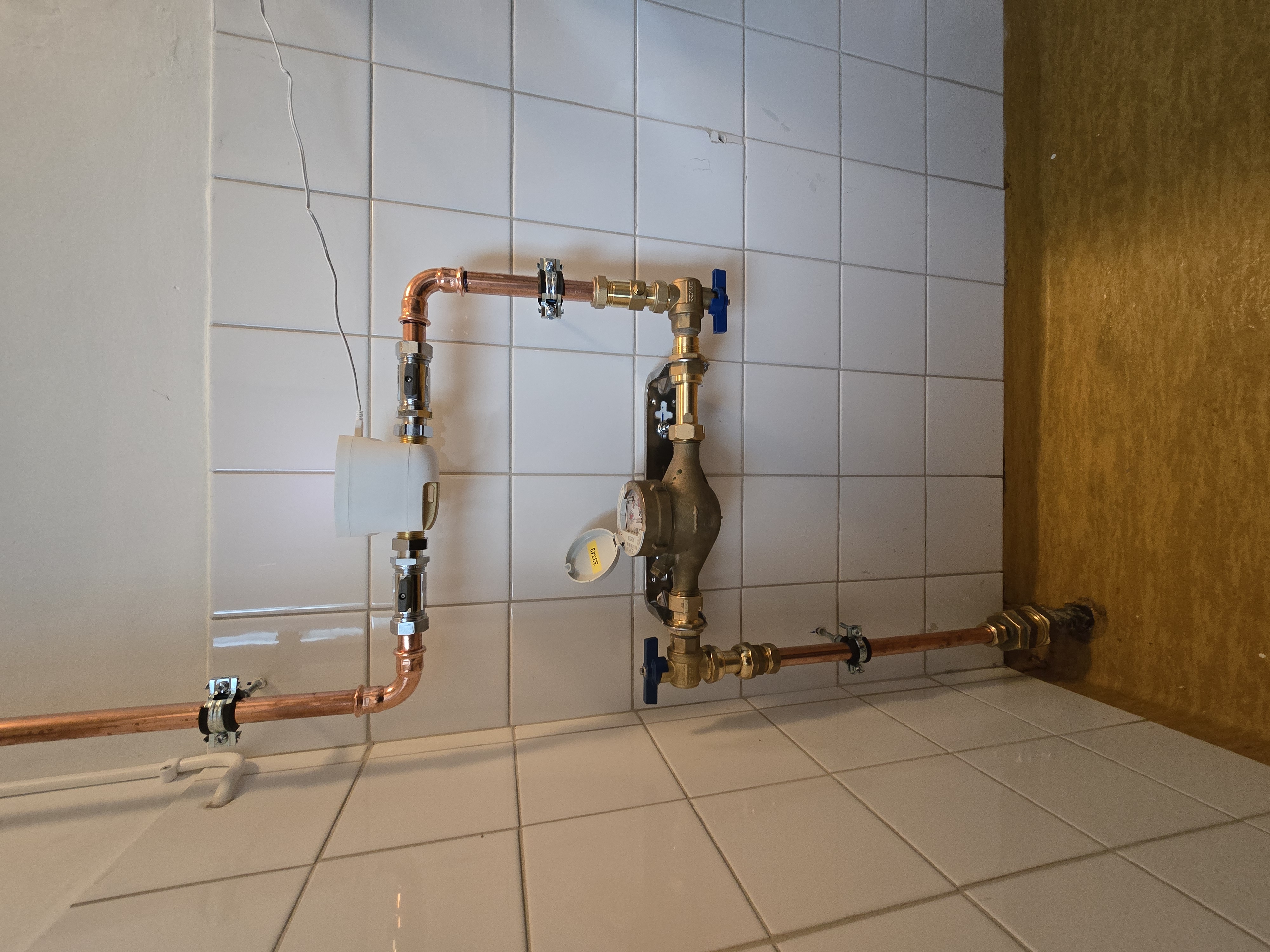 Installera vattenfelsbrytare  och vattenmätarkonsol i Göteborg